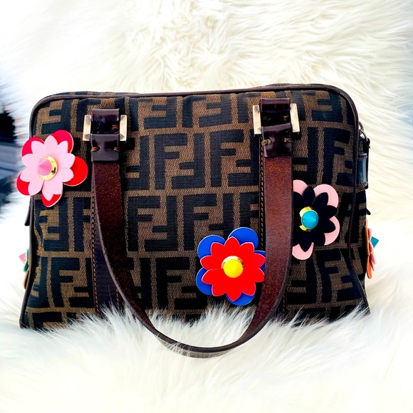 Auth Fendi ❤️ - Picture 10 of 12